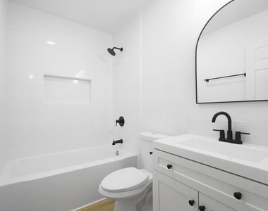 4555 Acacia Avenue - Photo Thumbnail 15