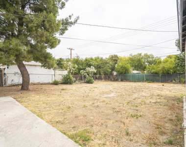 4555 Acacia Avenue - Photo Thumbnail 22