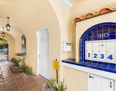 910 Alfred Street - Photo Thumbnail 20
