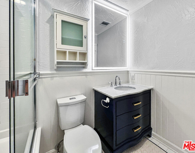910 Alfred Street - Photo Thumbnail 18