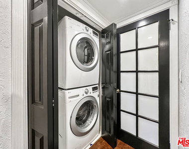 1118 Cardiff Avenue - Photo Thumbnail 35