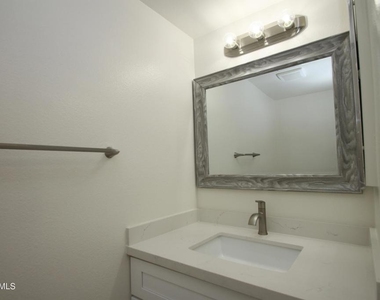 291 Green Moor Place - Photo Thumbnail 5