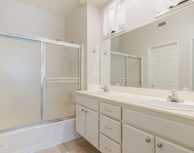 11529 Treeview Court - Photo Thumbnail 20