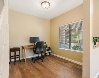 11529 Treeview Court - Photo Thumbnail 7