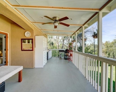 1377 Knoll Road - Photo Thumbnail 14