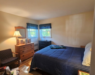 16 Ark Place - Photo Thumbnail 5