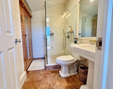 184 Twomey Avenue - Photo Thumbnail 16