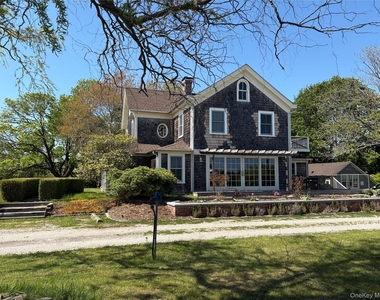184 Twomey Avenue - Photo Thumbnail 2