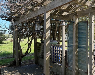 184 Twomey Avenue - Photo Thumbnail 32