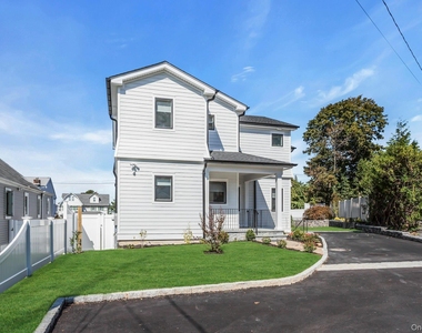 7 Bud Court - Photo Thumbnail 1