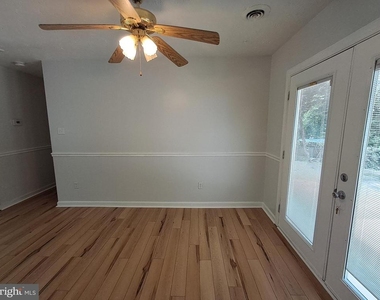 10 Hickory Ridge Drive - Photo Thumbnail 3