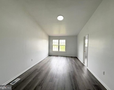 16848 Winston Lane - Photo Thumbnail 16