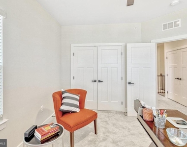 1669 Dunnington Place - Photo Thumbnail 16