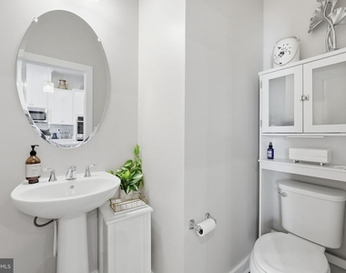 18359 Moss Garden Road - Photo Thumbnail 9