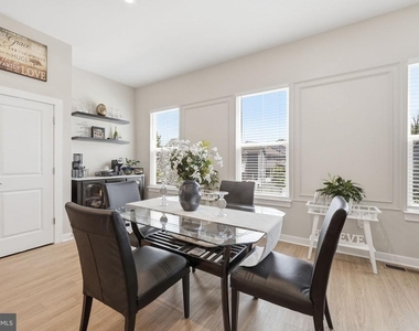 18359 Moss Garden Road - Photo Thumbnail 16