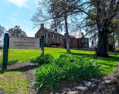 2 E Federal Street - Photo Thumbnail 13