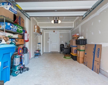 44504 Wolfhound Square - Photo Thumbnail 23