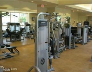 12151 Penderview Lane - Photo Thumbnail 17
