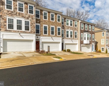 1329 Gilmore Street - Photo Thumbnail 1