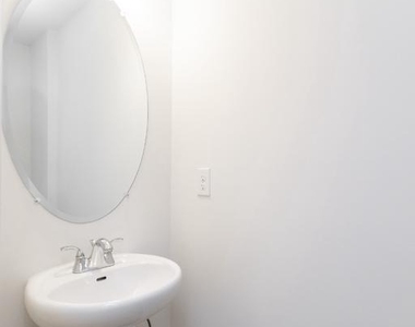 1329 Gilmore Street - Photo Thumbnail 6
