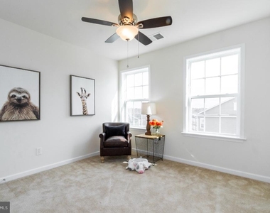 1329 Gilmore Street - Photo Thumbnail 24
