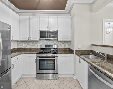 4951 Brenman Park Drive - Photo Thumbnail 6