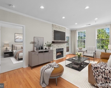 4951 Brenman Park Drive - Photo Thumbnail 4