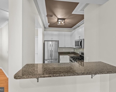 4951 Brenman Park Drive - Photo Thumbnail 10