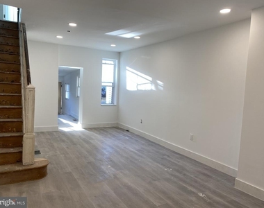 3133 Weikel Street - Photo Thumbnail 4