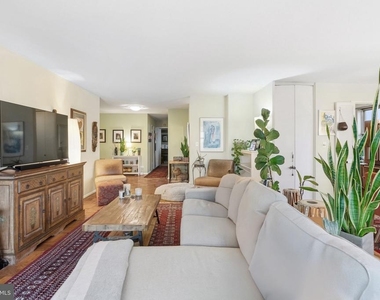 1600 Hagys Ford Road - Photo Thumbnail 4