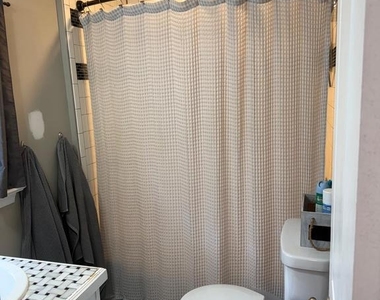 1412 Cherry Lane - Photo Thumbnail 13