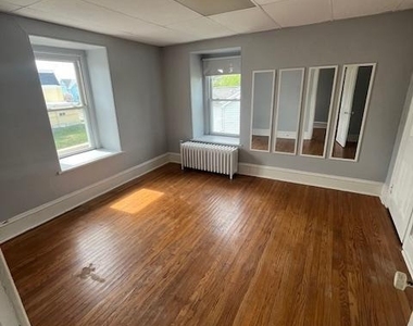 1013 Lafayette Avenue - Photo Thumbnail 10