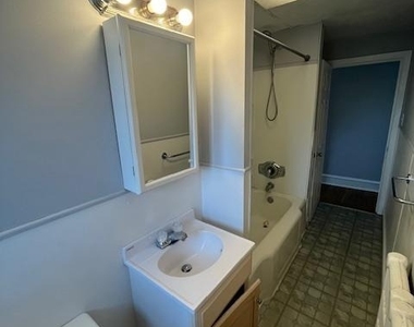 1013 Lafayette Avenue - Photo Thumbnail 8