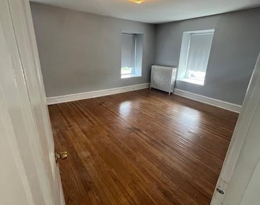 1013 Lafayette Avenue - Photo Thumbnail 9