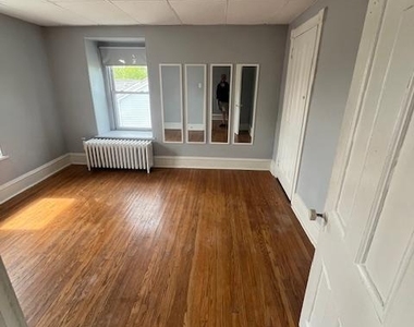 1013 Lafayette Avenue - Photo Thumbnail 11