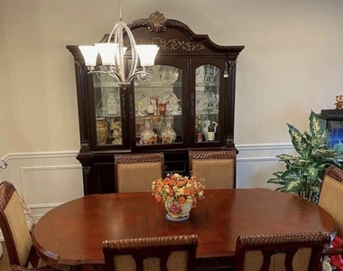 120 Prince George Street - Photo Thumbnail 2