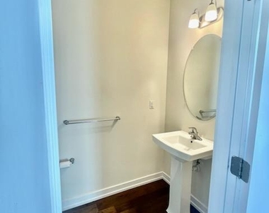 120 Prince George Street - Photo Thumbnail 10