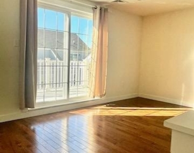 120 Prince George Street - Photo Thumbnail 18