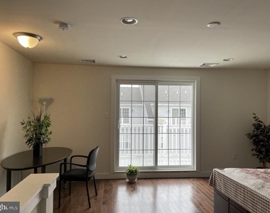 120 Prince George Street - Photo Thumbnail 6