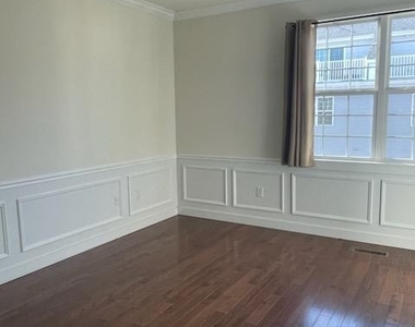 120 Prince George Street - Photo Thumbnail 15
