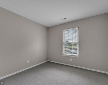 620 Covington Court - Photo Thumbnail 14