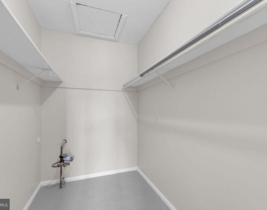 620 Covington Court - Photo Thumbnail 12