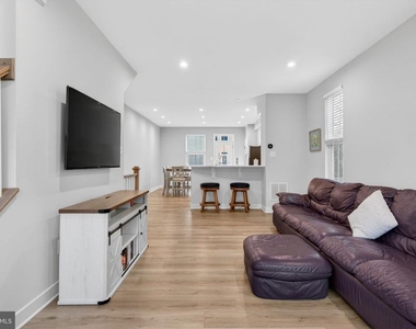 54 Sidney Lane - Photo Thumbnail 21