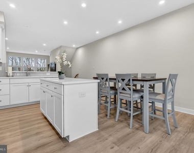 54 Sidney Lane - Photo Thumbnail 14