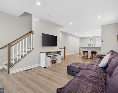 54 Sidney Lane - Photo Thumbnail 20