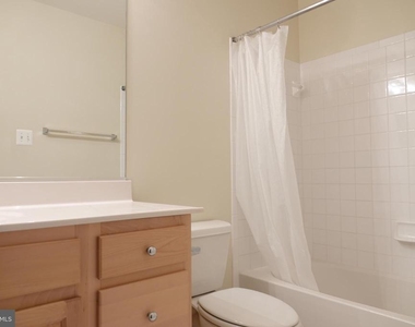 1112 Pleasant Drive - Photo Thumbnail 20