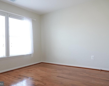 1112 Pleasant Drive - Photo Thumbnail 16