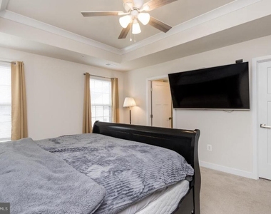 10605 Brewerton Lane - Photo Thumbnail 13