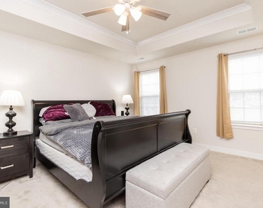 10605 Brewerton Lane - Photo Thumbnail 10
