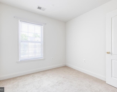 4322 Vintage Ivy Lane - Photo Thumbnail 23